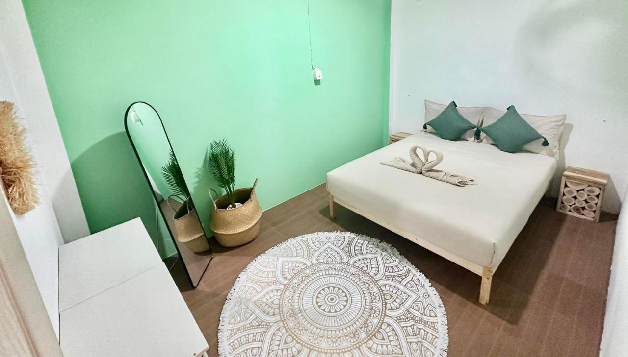 Oh'Lala Studios Baan Tai Buitenkant foto