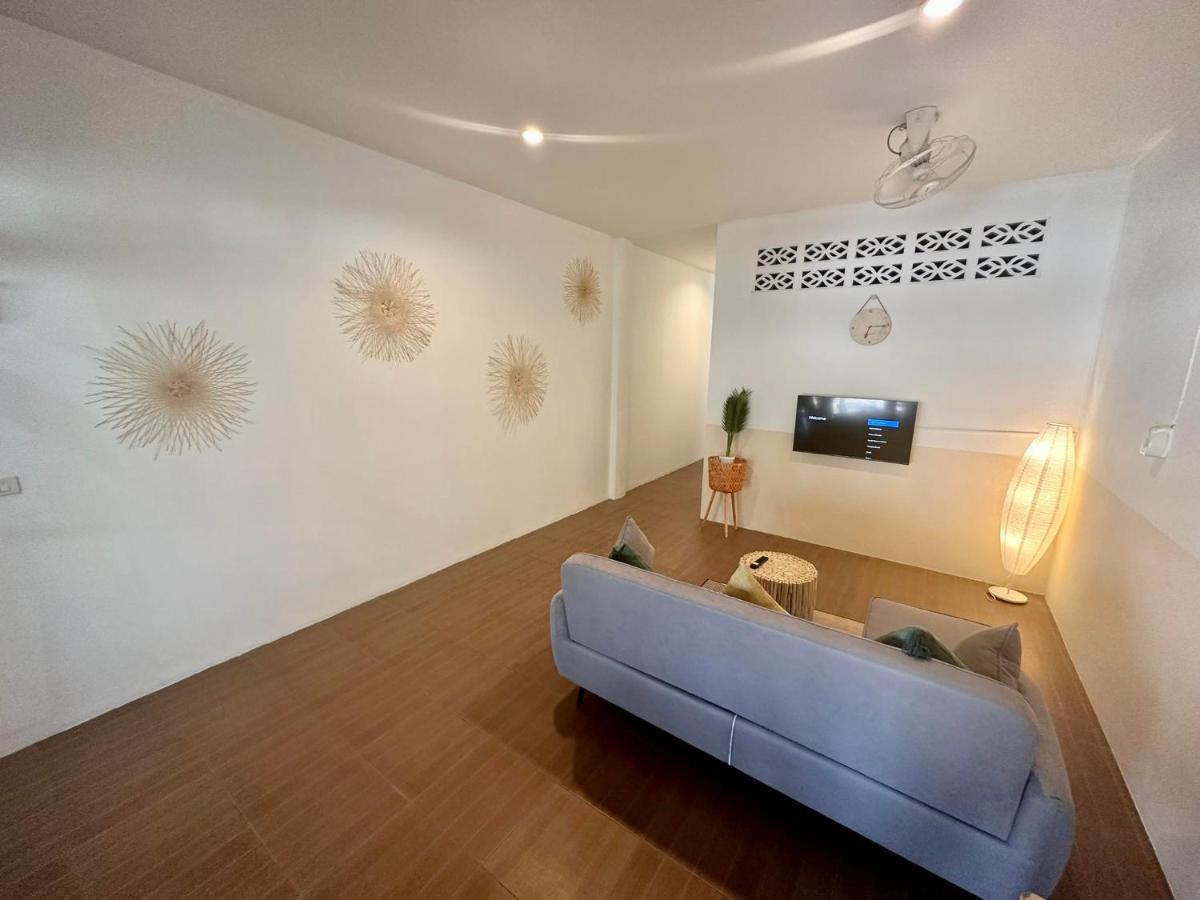 Oh'Lala Studios Baan Tai Buitenkant foto